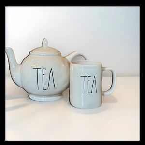 Orig RAE DUNN Artisan Collection Large Letter Teapot With Mug Magenta Dimpled